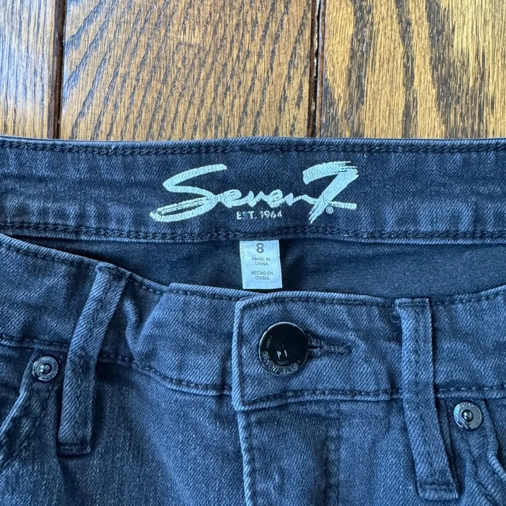 Seven7 Women's Black Skinny Jeans Size 8